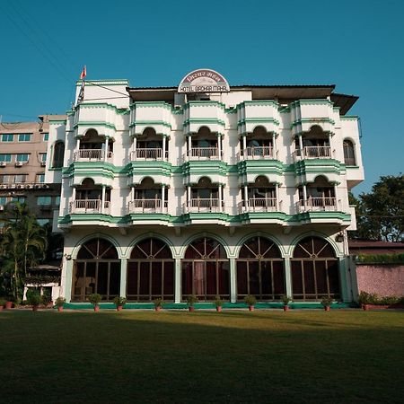 Hotel Girdhar Mahal อินดอร์ ภายนอก รูปภาพ